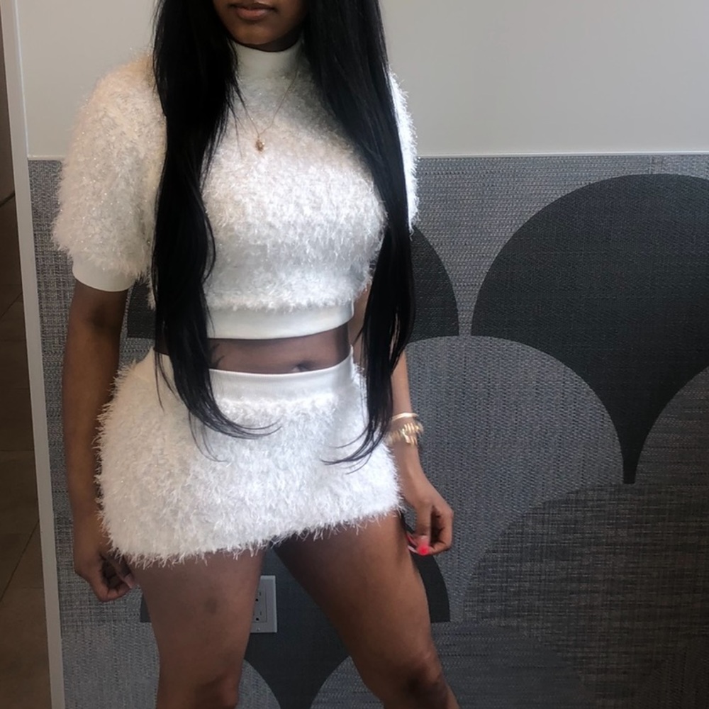 Fuzzy Baddie Set! - image 2